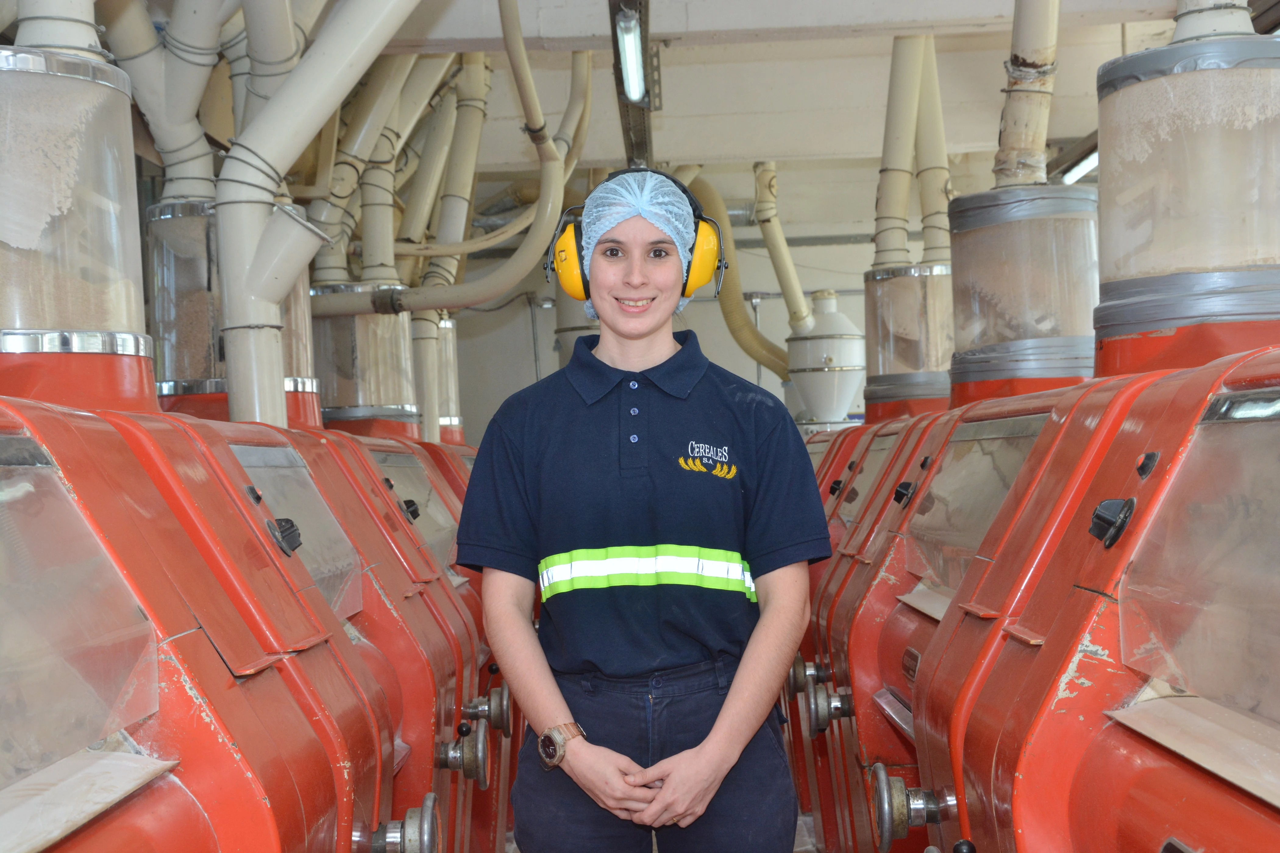 “A mis compañeros de trabajo, gratitud por su esfuerzo, dedicación y compromiso”