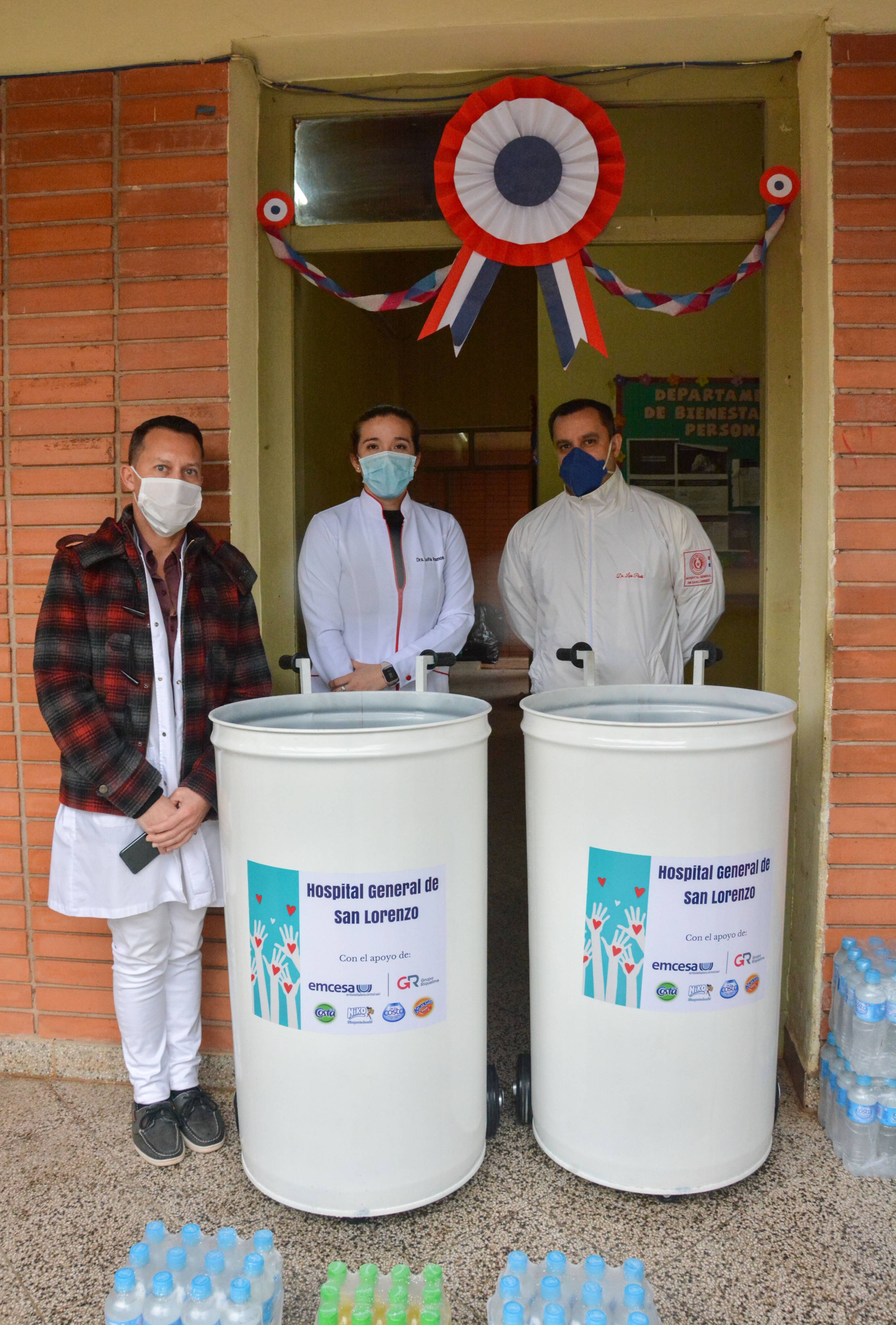 Grupo Riquelme entrega insumos a Hospital de San Lorenzo y la Undécima Región Sanitaria